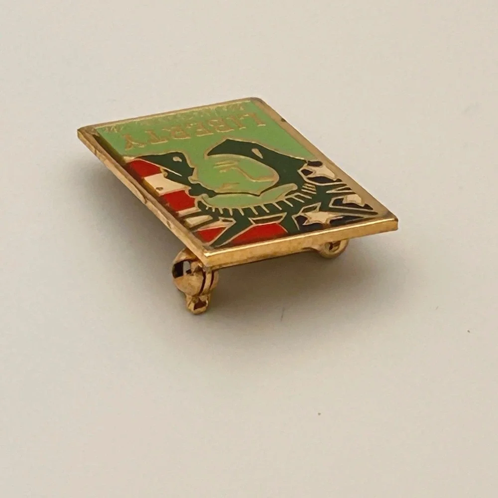 Vintage Statue of Liberty Centennial 1886-1986 Enamel Pin Weineroff Enterprises